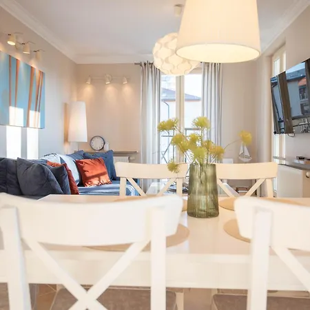 Апартаменты Przy Promenadzie - 2 Sypialnie & Parking - Uzdrowiskowa 12-14 - Na Wyspie Свиноуйсьце