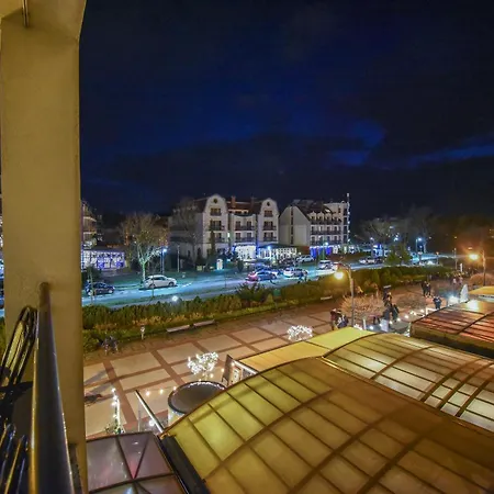 Апартаменты Przy Promenadzie - 2 Sypialnie & Parking - Uzdrowiskowa 12-14 - Na Wyspie Свиноуйсьце