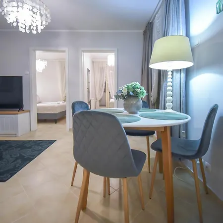 Przy Promenadzie - 2 Sypialnie & Parking - Uzdrowiskowa 12-14 - Na Wyspie Apartmán