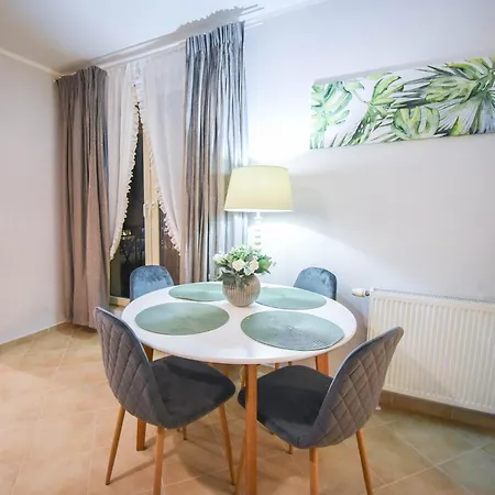Przy Promenadzie - 2 Sypialnie & Parking - Uzdrowiskowa 12-14 - Na Wyspie Apartmán *