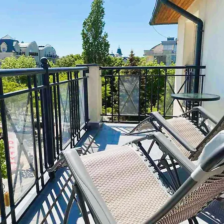 Przy Promenadzie - 2 Sypialnie & Parking - Uzdrowiskowa 12-14 - Na Wyspie Apartmán