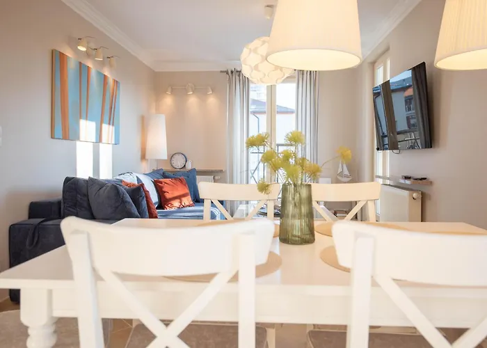 شقة Przy Promenadzie - 2 Sypialnie & Parking - Uzdrowiskowa 12-14 - Na Wyspie سفينويتشي