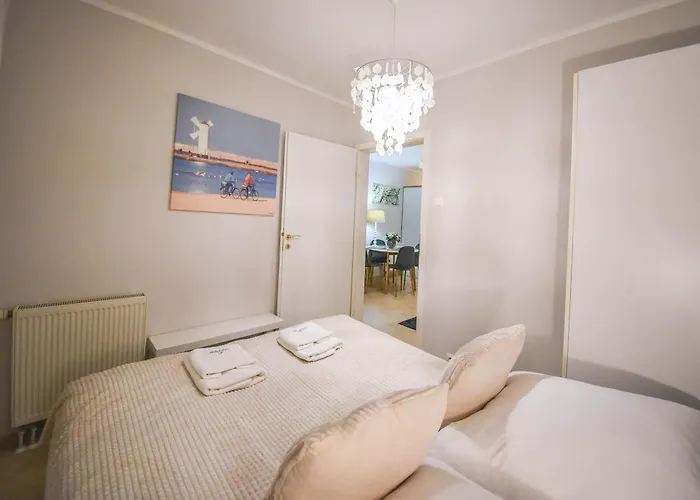 Przy Promenadzie - 2 Sypialnie & Parking - Uzdrowiskowa 12-14 - Na Wyspie سفينويتشي