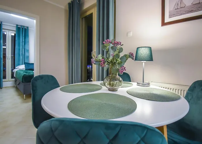 Przy Promenadzie - 2 Sypialnie & Parking - Uzdrowiskowa 12-14 - Na Wyspie شقة سفينويتشي