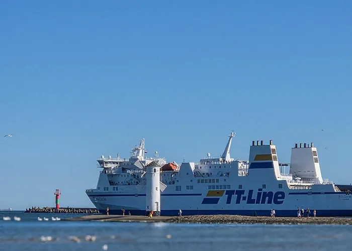 شقة Przy Promenadzie - 2 Sypialnie & Parking - Uzdrowiskowa 12-14 - Na Wyspie سفينويتشي