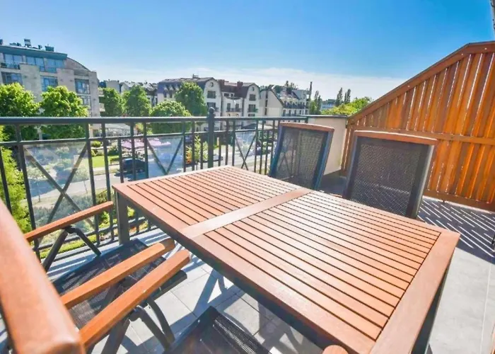 Przy Promenadzie - 2 Sypialnie & Parking - Uzdrowiskowa 12-14 - Na Wyspie شقة سفينويتشي